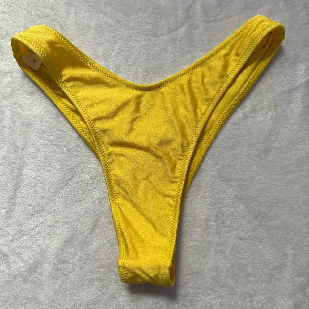 Amazon Yellow Cutout High Leg Bikini Size Medium NWOT
